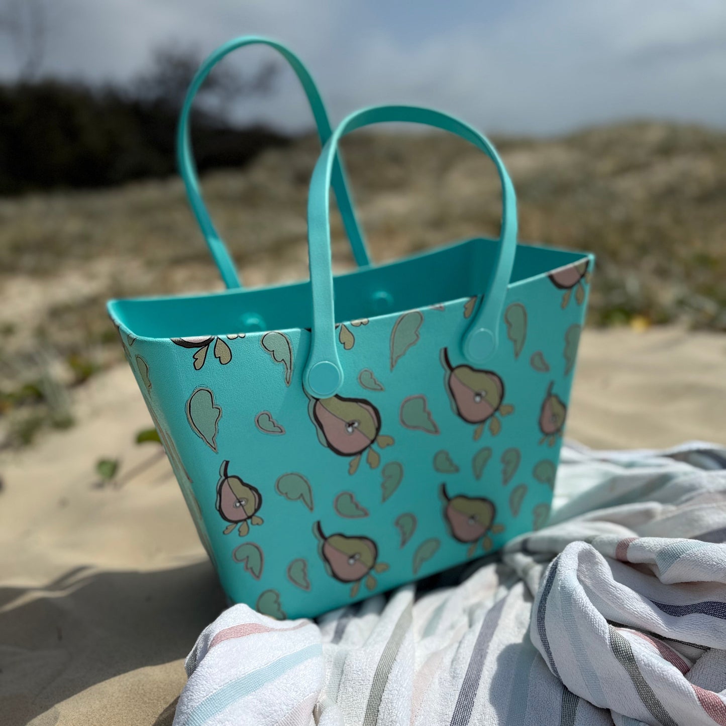 LARGE PEAR SOFT FOAM SILICON TOTE BAG
